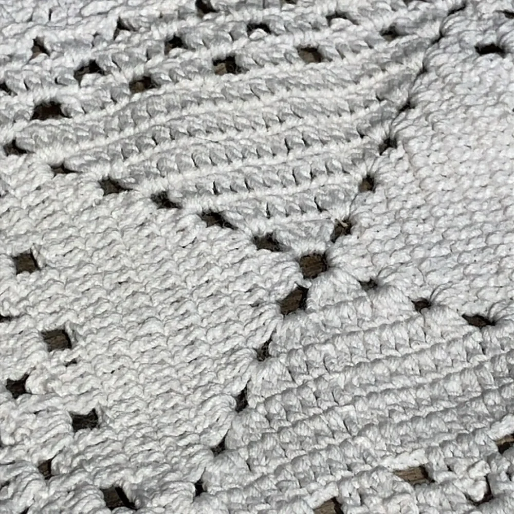 White Crochet heavy rectangular Tablecloth 37 x 44” vintage